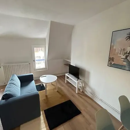 L'elegance D'antan 301 Apartman